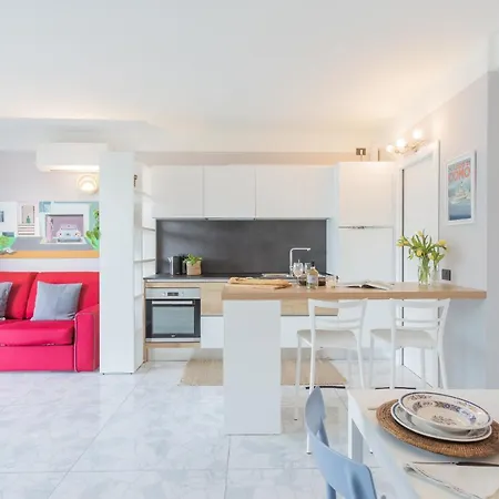 Misultin House & Swimming Pool, Luxury In By Rent Lejlighed *